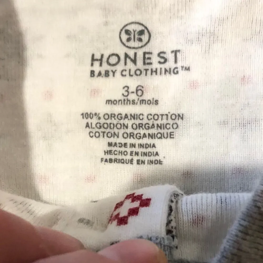 Burt’s Bees & The Honest Company Nortic Snowflake Sleepers 3/6M Winter Holiday
